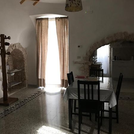Il Trullo Del Palmento Villa อัลเบโรเบลโล ภายนอก รูปภาพ
